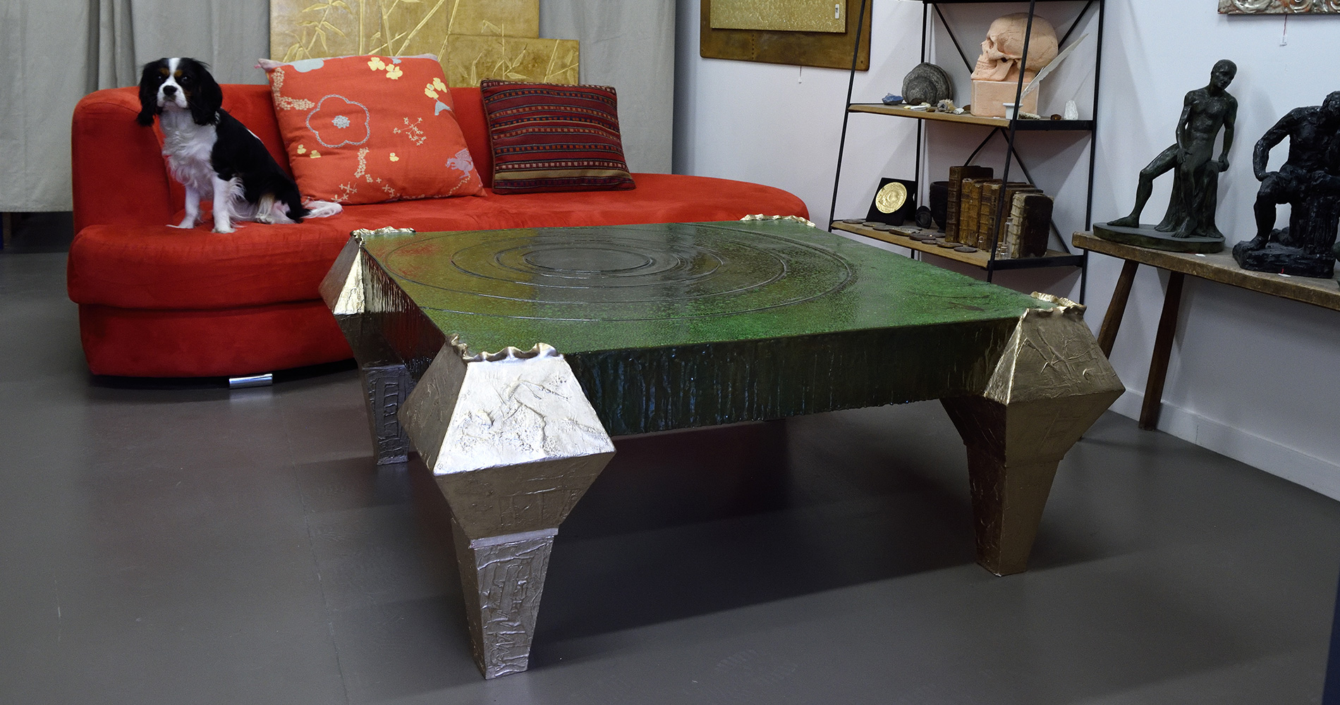Table basse dorée, création de l'atelier